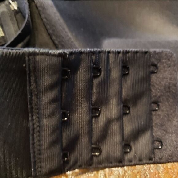 Cacique Modern Collection Boots Multi Wear Bra - Picture 8 of 9